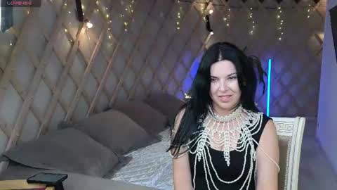 lina_flore online show from August 9, 7:37 pm