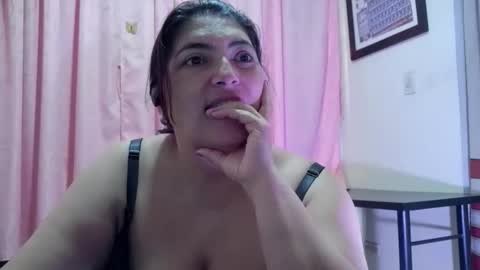 Lina Mara99 online show from April 15, 1:18 pm