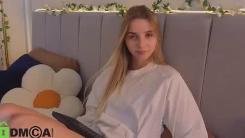 LINA online show from August 7, 7:19 am