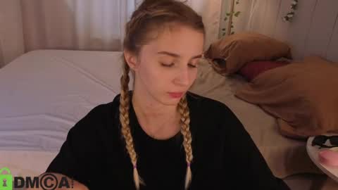 LINA online show from August 14, 7:56 am