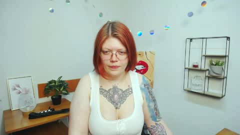 lina_ri online show from May 23, 5:05 pm