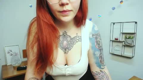 lina_ri online show from May 23, 6:11 pm