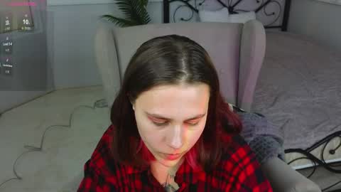 Lina online show from March 26, 8:40 am