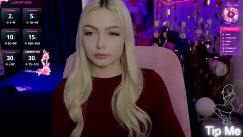 I am Lina online show from May 8, 10:06 am