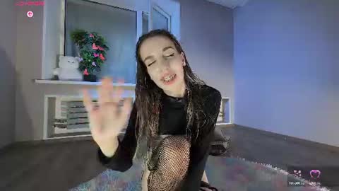 Lina online show from August 5, 12:52 am
