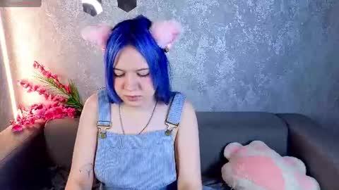 Lina online show from August 12, 5:43 am
