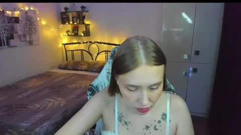 Lina online show from June 9, 10:16 pm