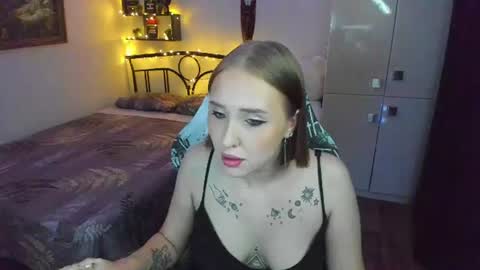 Lina online show from June 26, 11:52 pm
