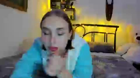 Lina online show from July 14, 9:59 pm
