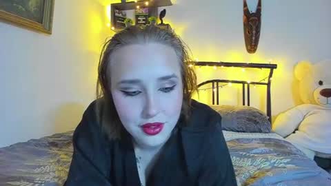 Lina online show from July 27, 9:31 pm