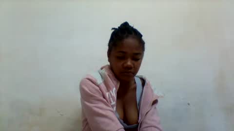 linda4504 online show from August 13, 11:08 pm