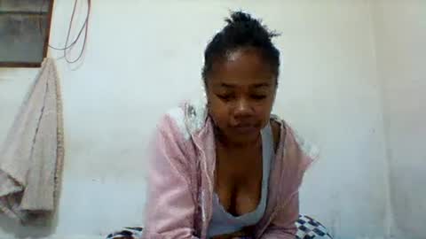 linda4504 online show from August 15, 2:59 am