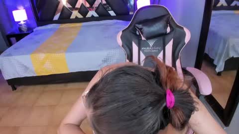  Linda  online show from August 12, 10:56 pm
