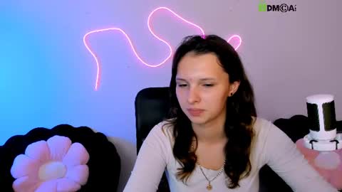 Linda online show from September 10, 3:11 pm
