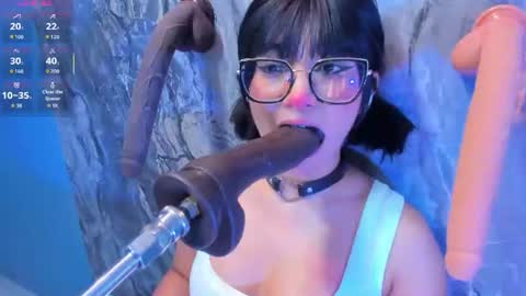 linda_sofi__ online show from July 26, 12:15 am