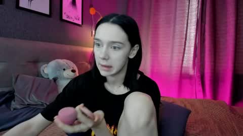 linda_zimmermann online show from September 9, 9:28 am