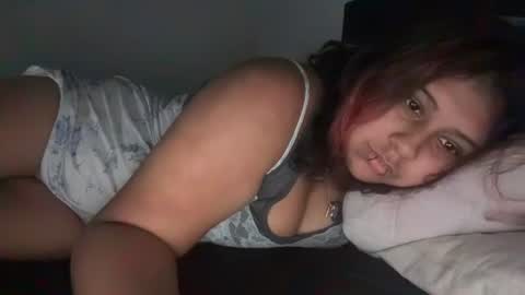 lindadulce online show from July 17, 2:55 am