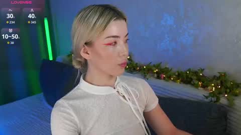 Linda online show from August 7, 4:23 am