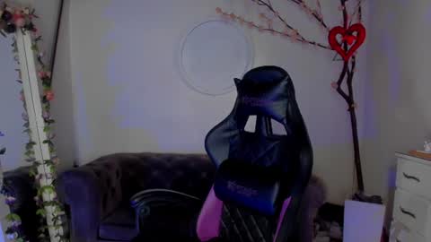Gisela   online show from August 11, 9:17 pm