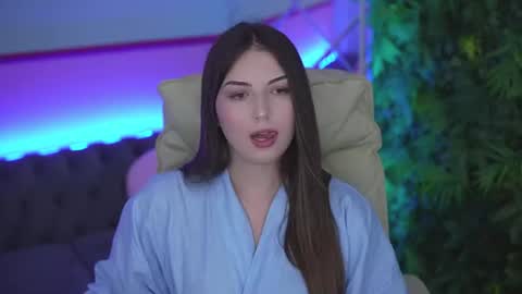 Lindsy online show from July 20, 1:36 pm