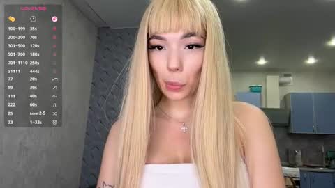 Lira online show from August 11, 4:42 pm