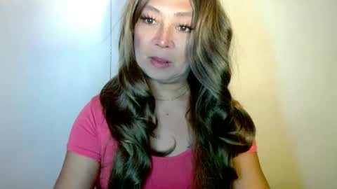 linkingqueens69 online show from August 10, 4:47 am