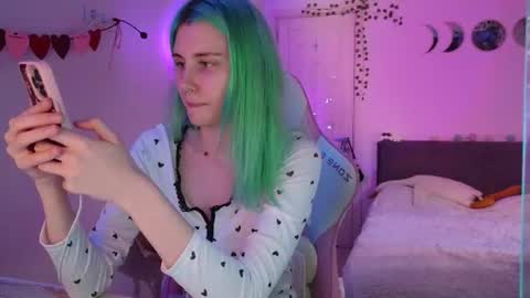 linksiss online show from June 28, 5:49 pm
