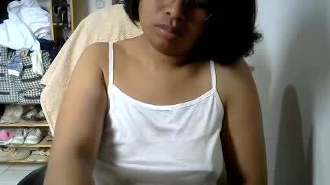 liora online show from August 6, 12:37 pm