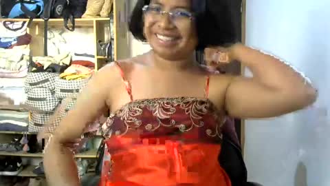 liora online show from August 13, 1:58 pm