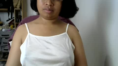 Liora selenex online show from August 11, 10:39 am