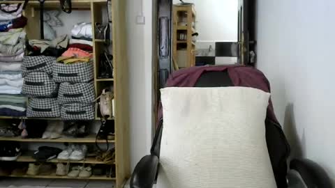 Liora selenex online show from August 13, 9:34 am