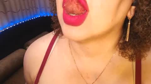 LIpsAddiction online show from August 4, 3:09 pm