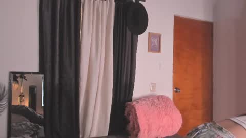 liry online show from August 5, 8:18 pm