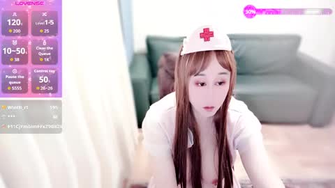 lisa9906 online show from May 1, 5:06 pm