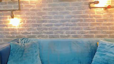 Lisa Caprice online show from August 13, 8:17 am