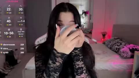 lisa_moons online show from July 2, 7:04 pm