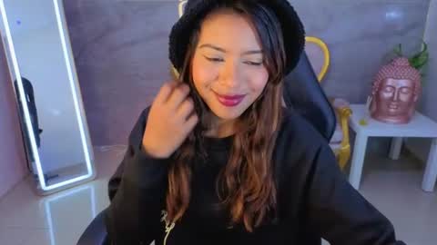 Liz online show from August 6, 8:08 pm