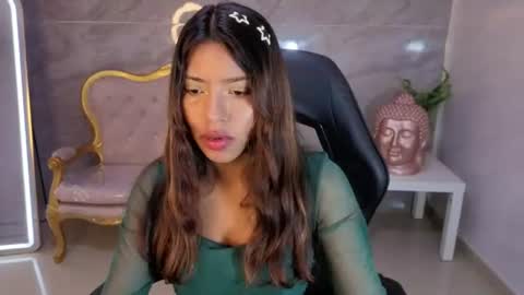 Liz online show from August 10, 8:21 pm