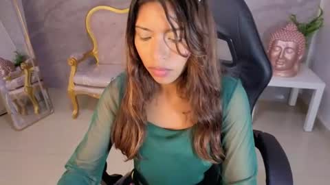 Liz online show from August 10, 11:39 pm