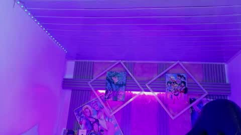 lisa_sparkleee online show from August 1, 8:42 am