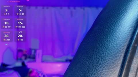 lisa_sparkleee online show from August 13, 8:50 am