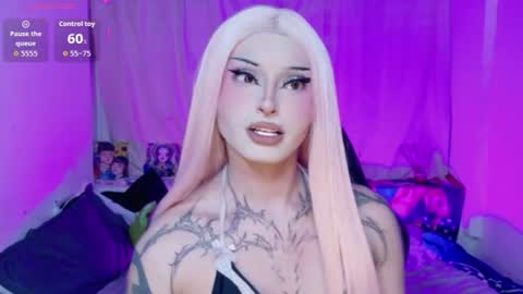 lisa_sparkleee online show from August 16, 3:10 am