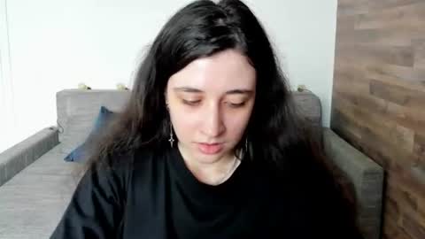 lisa_witty online show from August 4, 11:40 am