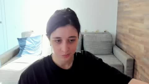 lisa_witty online show from August 4, 4:15 pm