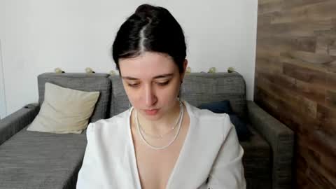 lisa_witty online show from August 9, 8:37 am