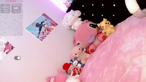 lisahadidd online show from July 25, 12:20 pm