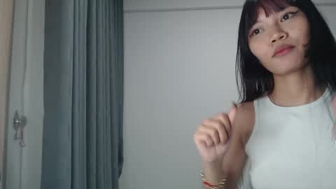 LisaKiss online show from May 29, 5:04 pm