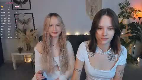 Lisa blonde  Alisa brunette online show from July 19, 4:42 pm