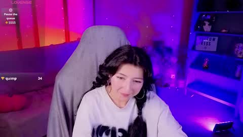 Lisa online show from August 22, 5:08 pm