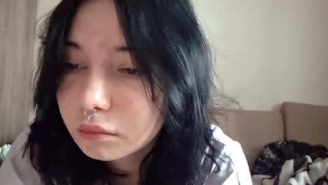 lisandrasteed online show from April 9, 8:22 am